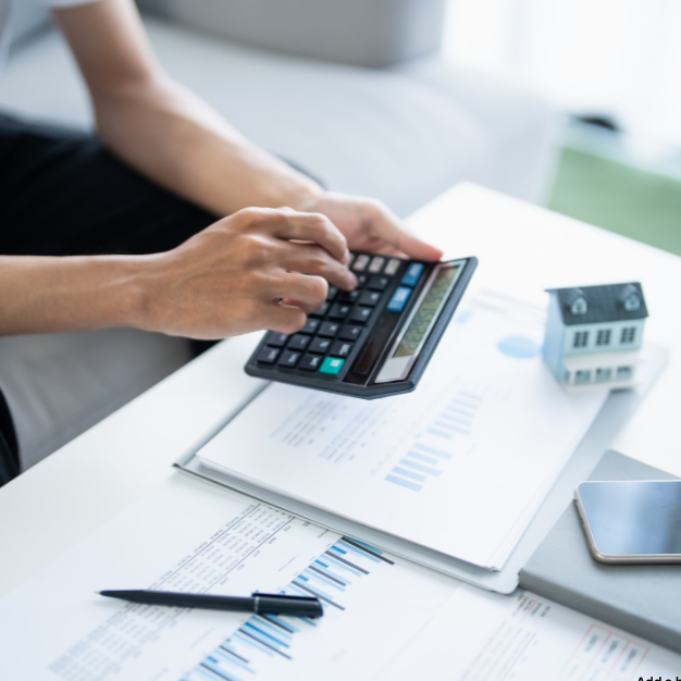 Savings analytics and progress
